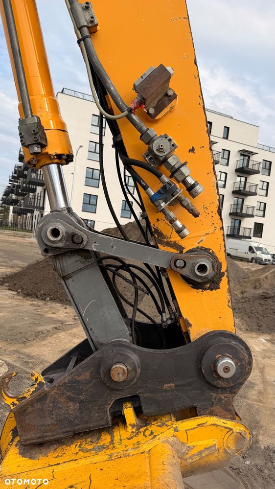 Liebherr R924 Compact - 5