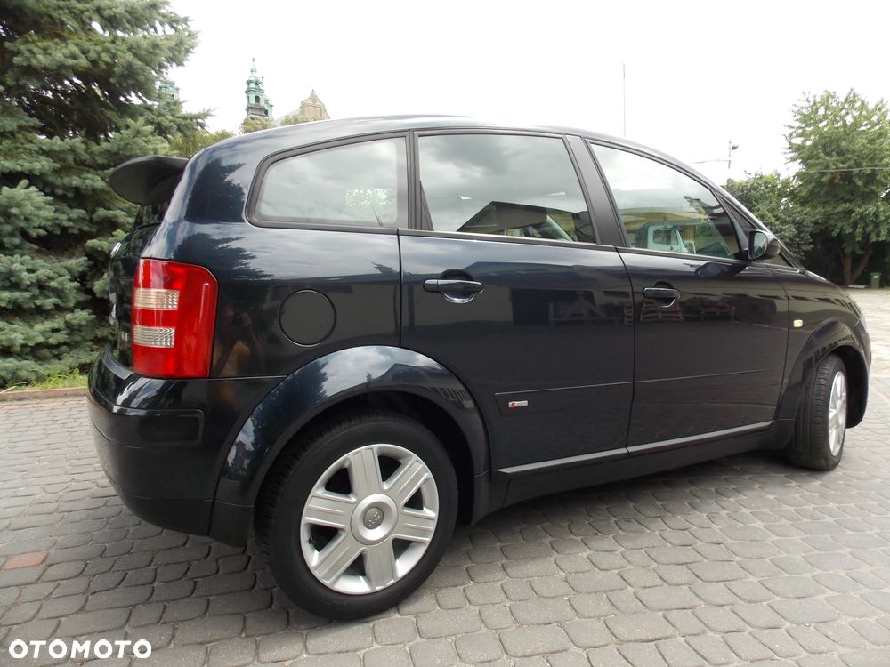 Audi A2 1.4 - 11