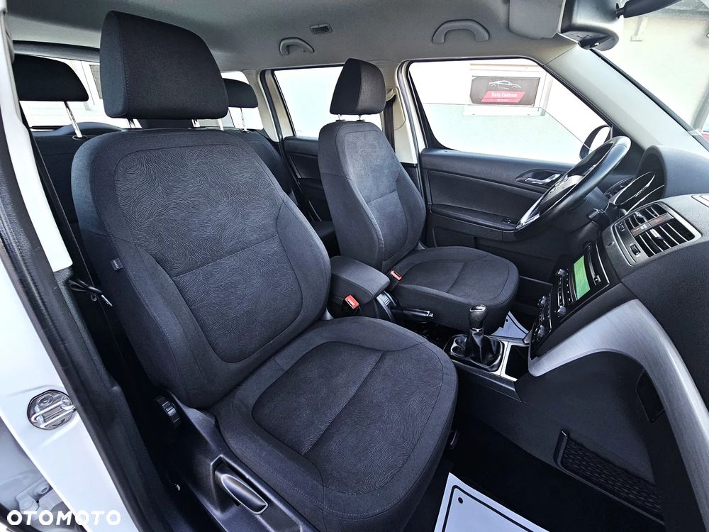 Skoda Yeti 2.0 TDI Elegance PLUS EDITION - 12
