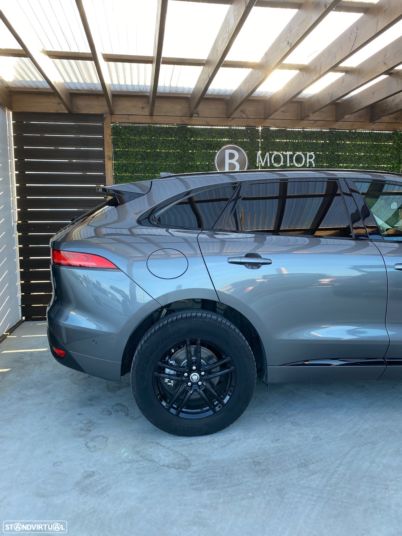 Jaguar F-Pace 2.0 i4D R-Sport AWD Aut. - 9