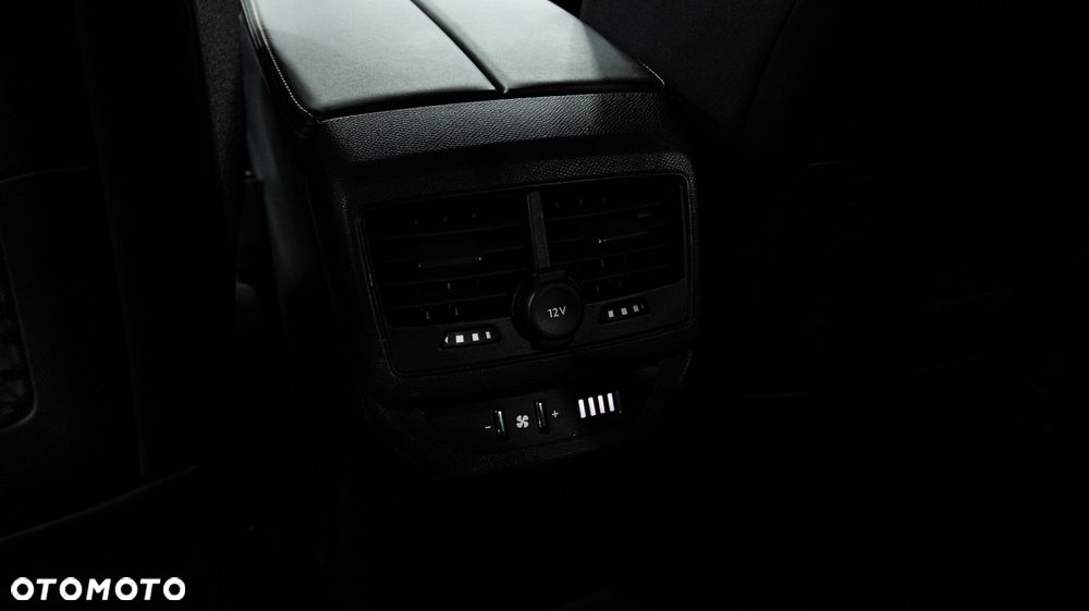 Peugeot 5008 1.6 PureTech GT Line S&S EAT8 - 35