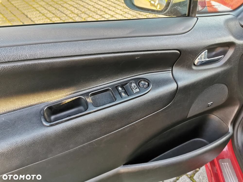 Peugeot 207 1.6 Turbo Platinum - 15