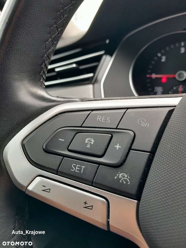 Volkswagen Passat 2.0 TDI EVO Business - 27