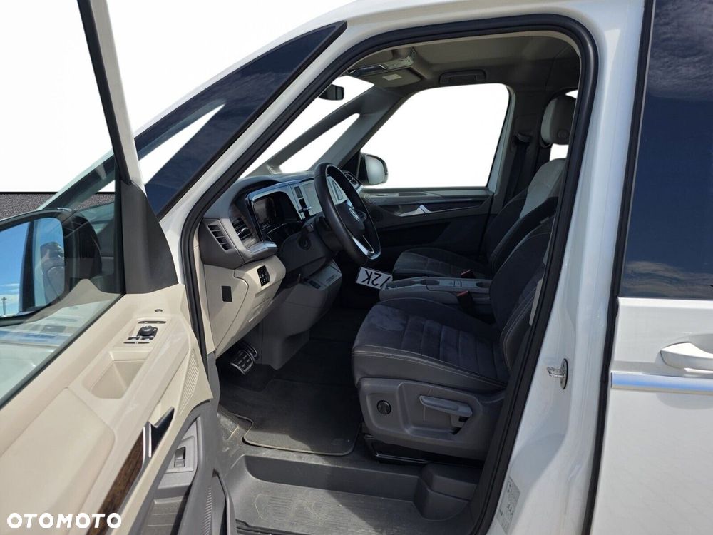 Volkswagen Multivan - 12