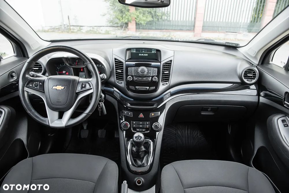 Chevrolet Orlando 1.8 LS+ - 25