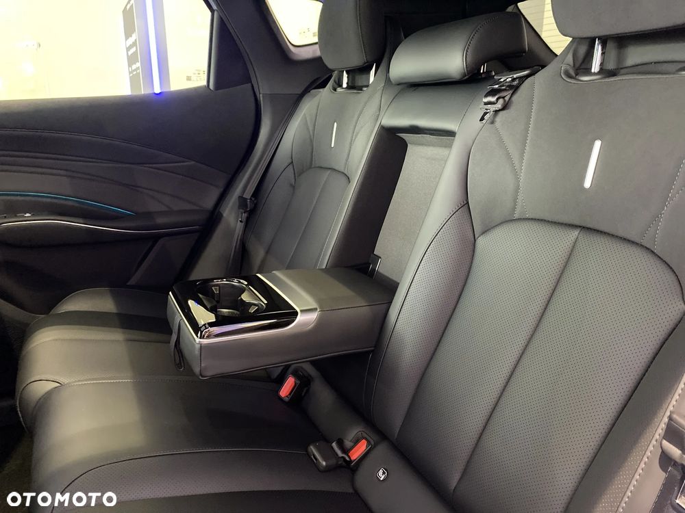 Omoda 7 1.5 T-GDi Super Hybrid Luxury - 17