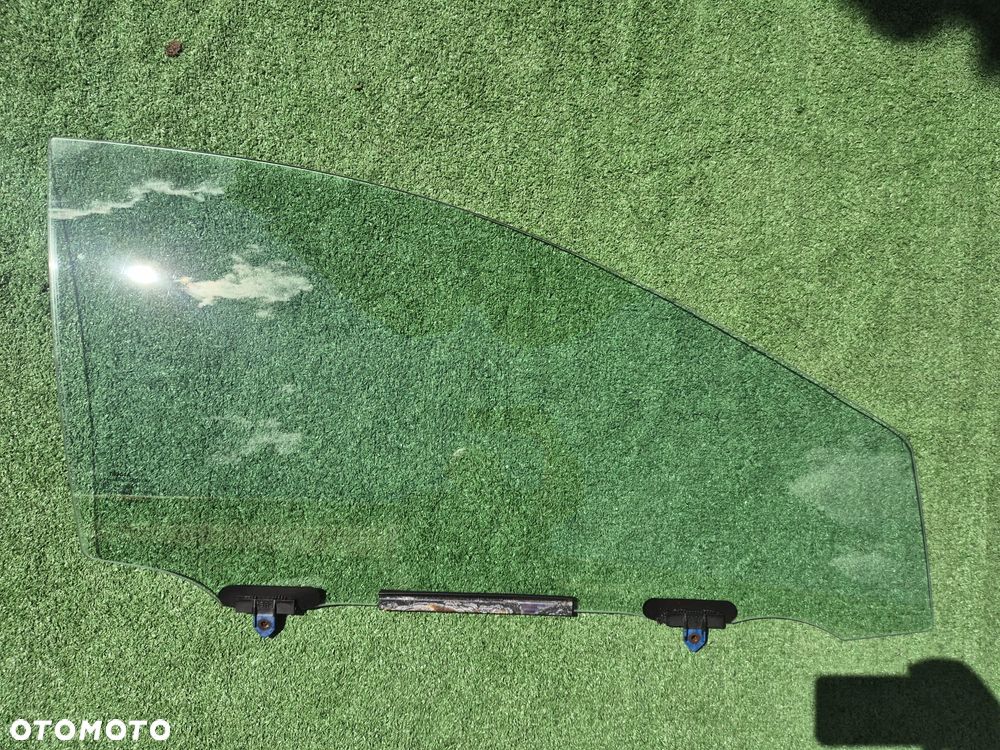 TOYOTA AURIS 2013 2020 Prawa przednia szyba prawy przód drzwi 2015 r HB KOMBI 43R00049