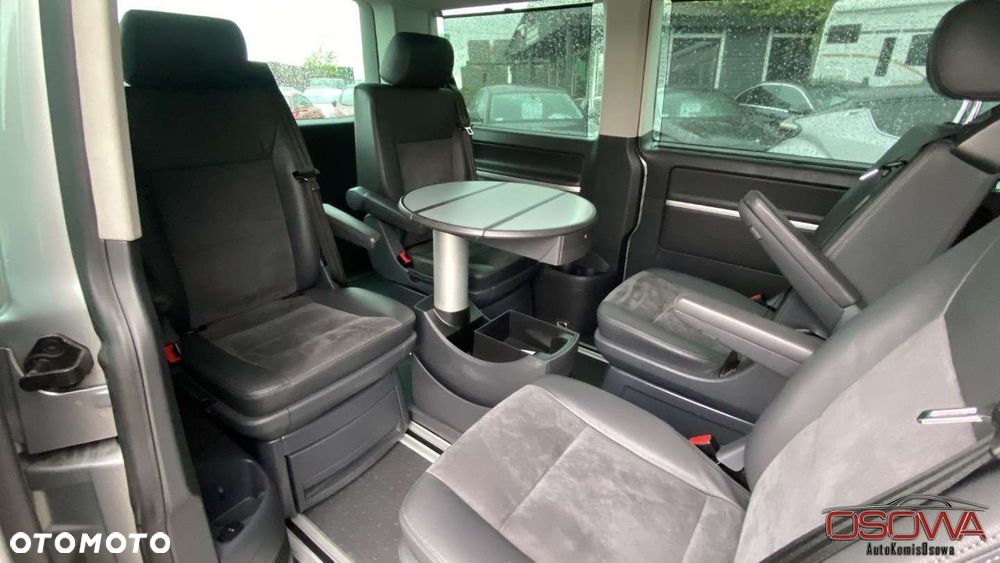 Volkswagen Multivan - 20