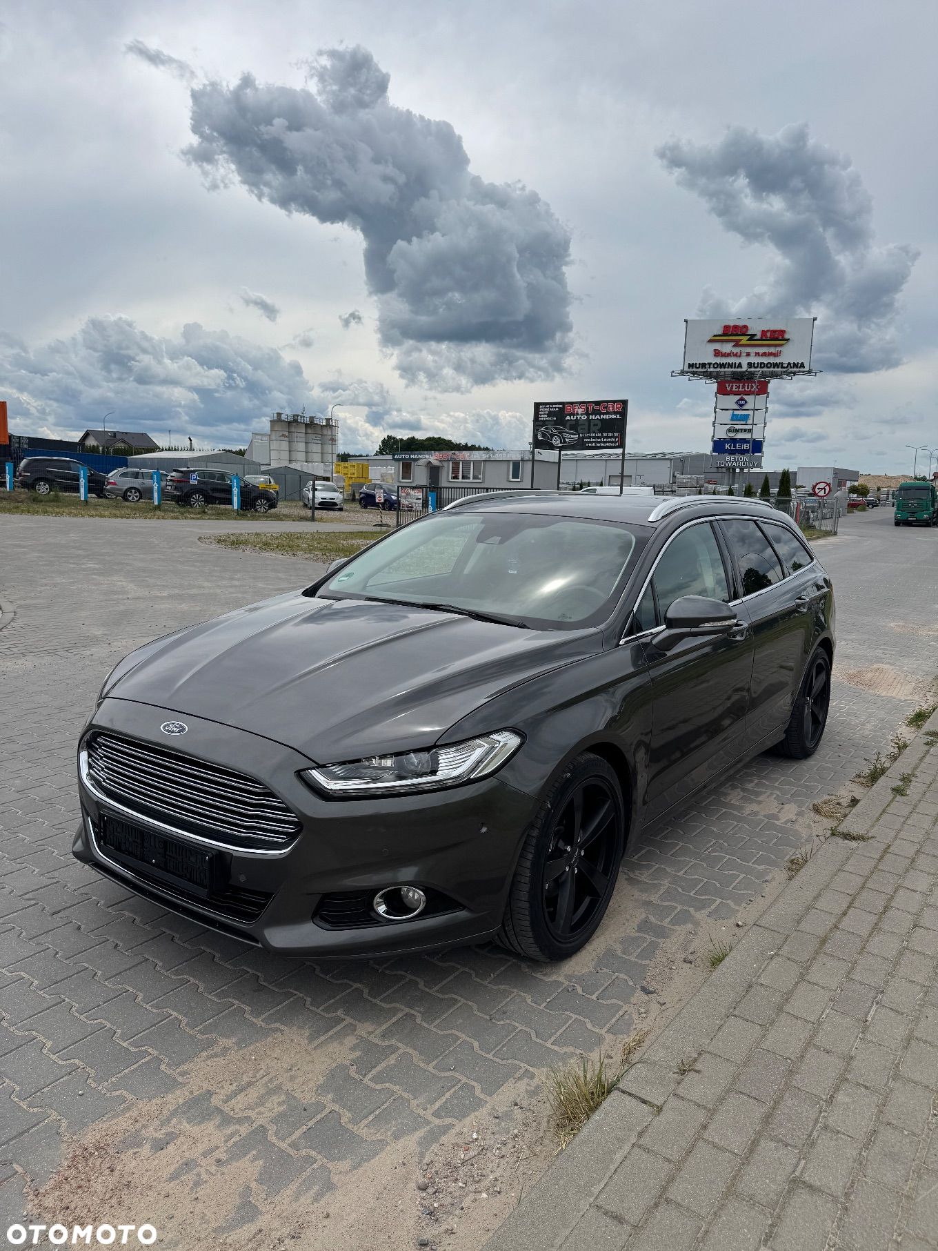 Ford Mondeo - 1