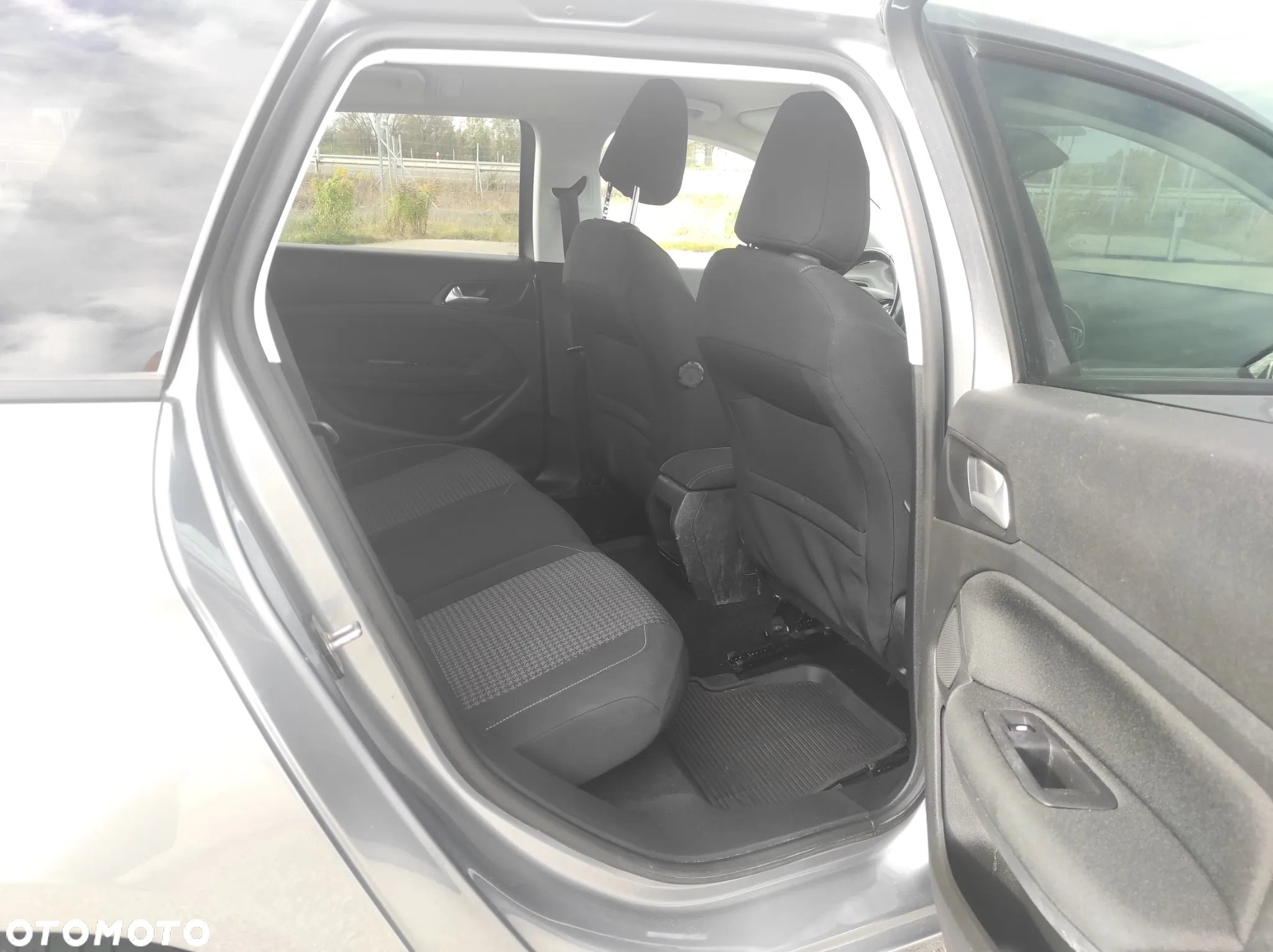 Peugeot 308 SW 1.2 PureTech Active S&S - 10