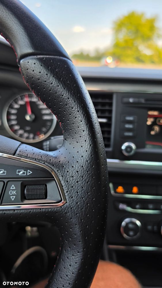 Seat Leon 2.0 TDI FR S&S - 26