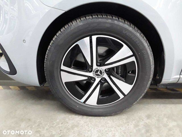 Mercedes-Benz Klasa V 250 d Avantgarde 9G-Tronic (d³ugi) - 13