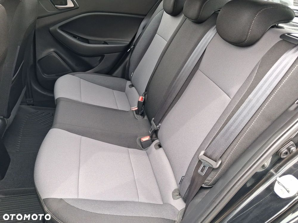 Hyundai i20 1.2 YES Plus - 9