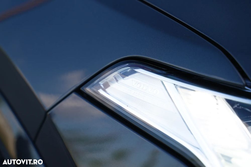 Volvo XC 90 - 18