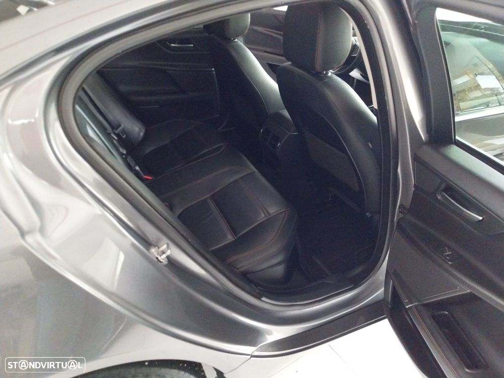 Jaguar XE 2.0 D R-Sport Aut. - 9