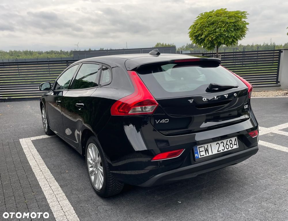 Volvo V40 D2 Momentum - 6