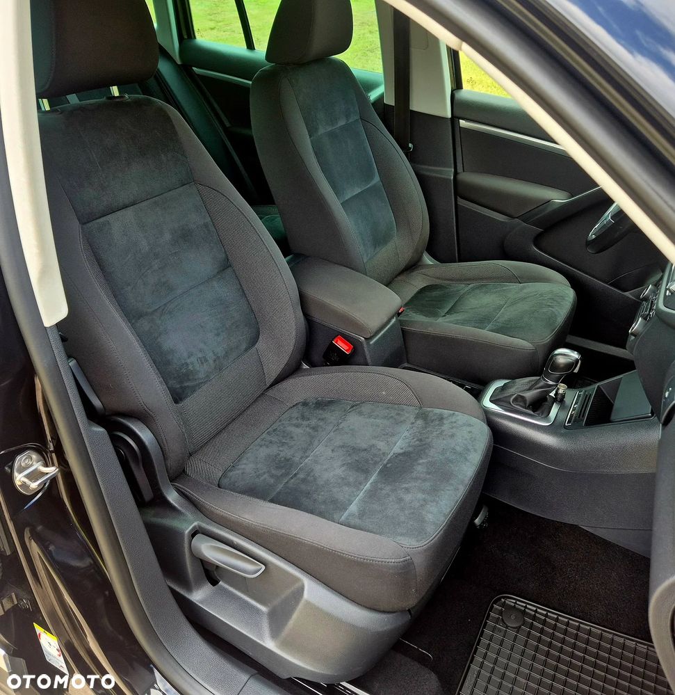 Volkswagen Tiguan 2.0 TDI DPF 4Motion BlueMotion Technology DSG Cup Sport & Style - 22