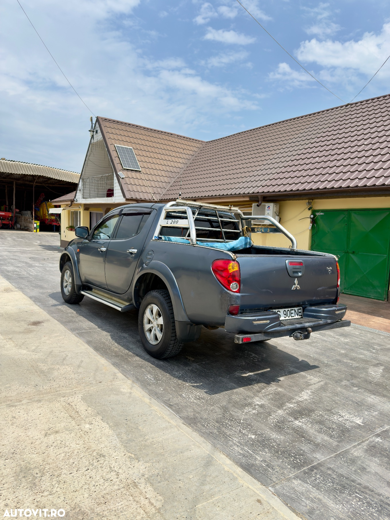 Mitsubishi L200 - 3