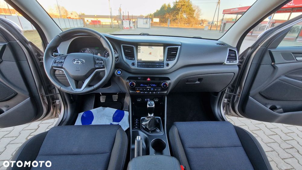 Hyundai Tucson blue 1.7 CRDi 2WD Passion Plus - 14