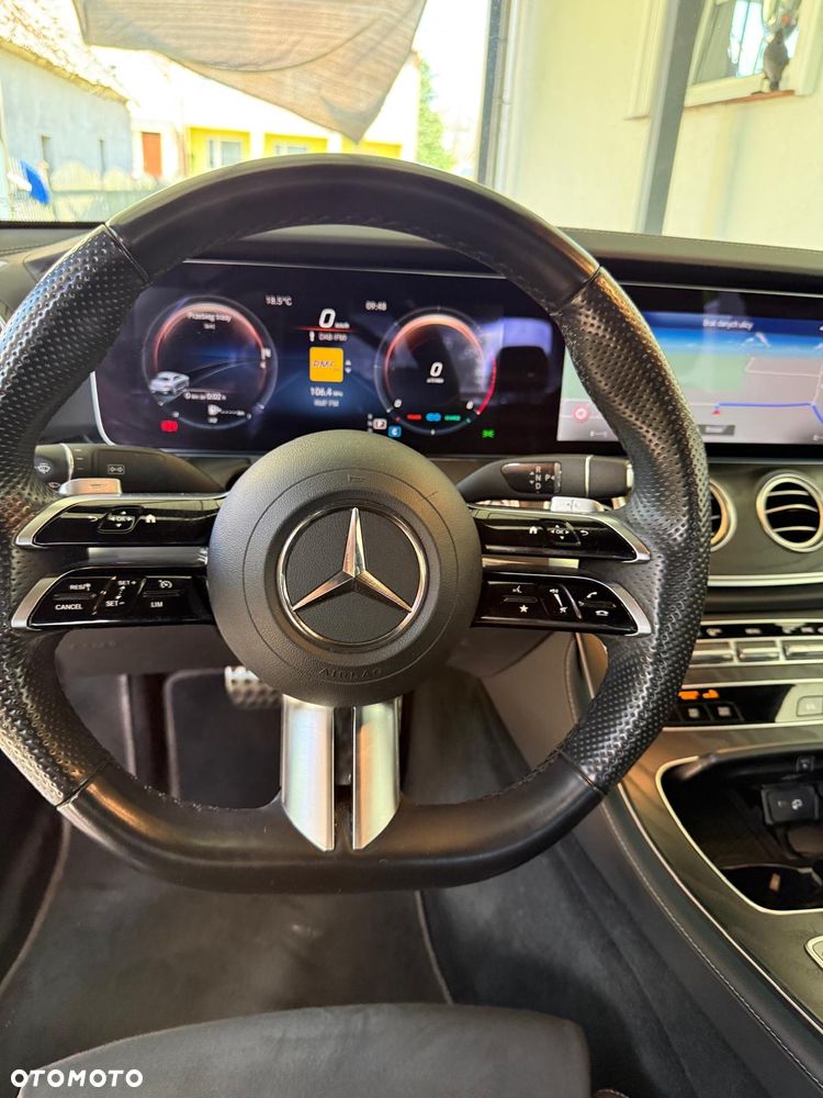 Mercedes-Benz Klasa E 220 d mHEV 4-Matic AMG 9G-Tronic - 19