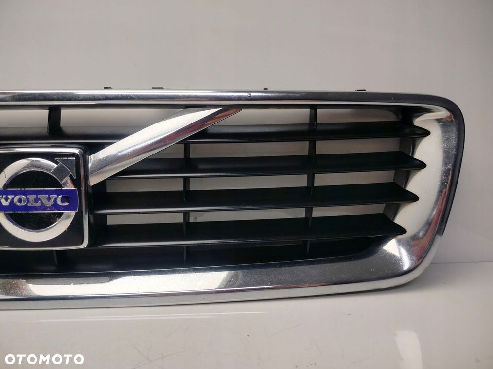 volvo c30 06r- grill atrapa chłodnicy 30655403 30657194 - 3