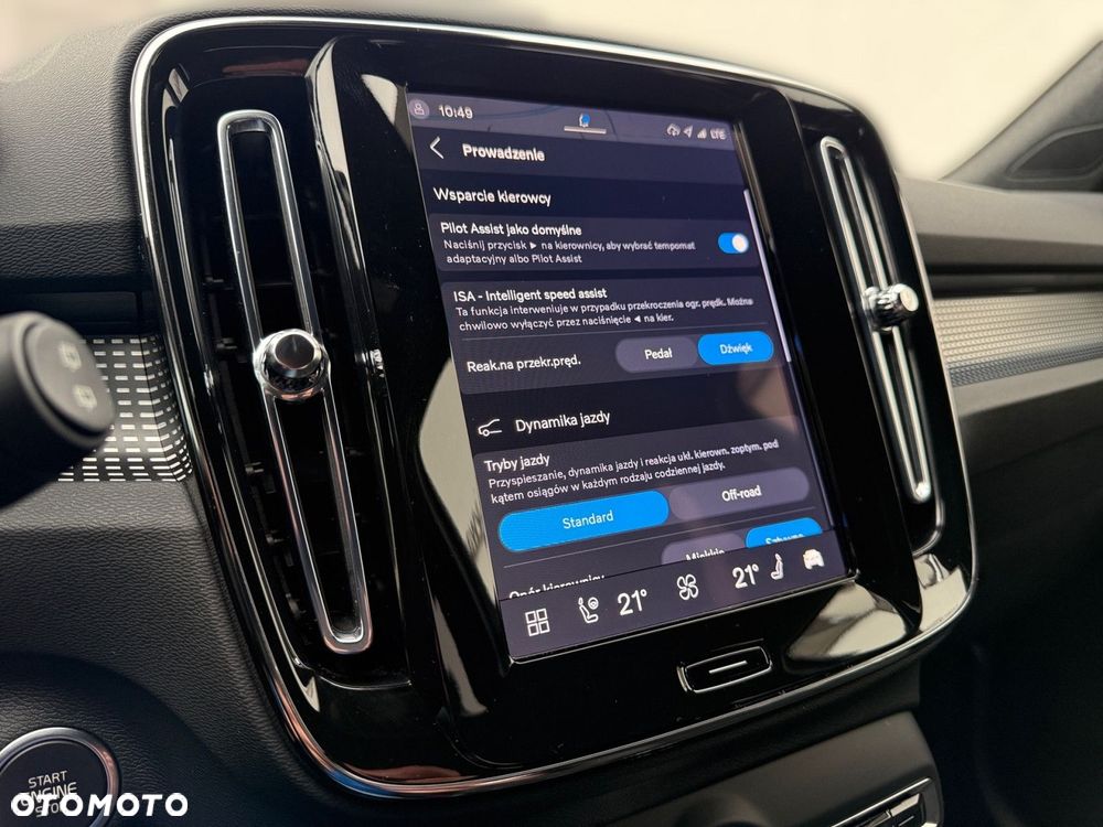 Volvo XC 40 - 23