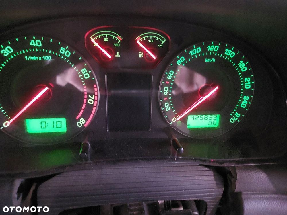 LICZNIK ZEGARY SKODA SUPERB I 2.8 V6 3U0920841C - 4