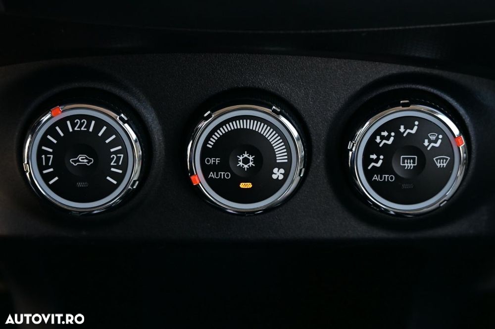 Citroën C-Crosser 2.2 HDI Confort Aut. - 23