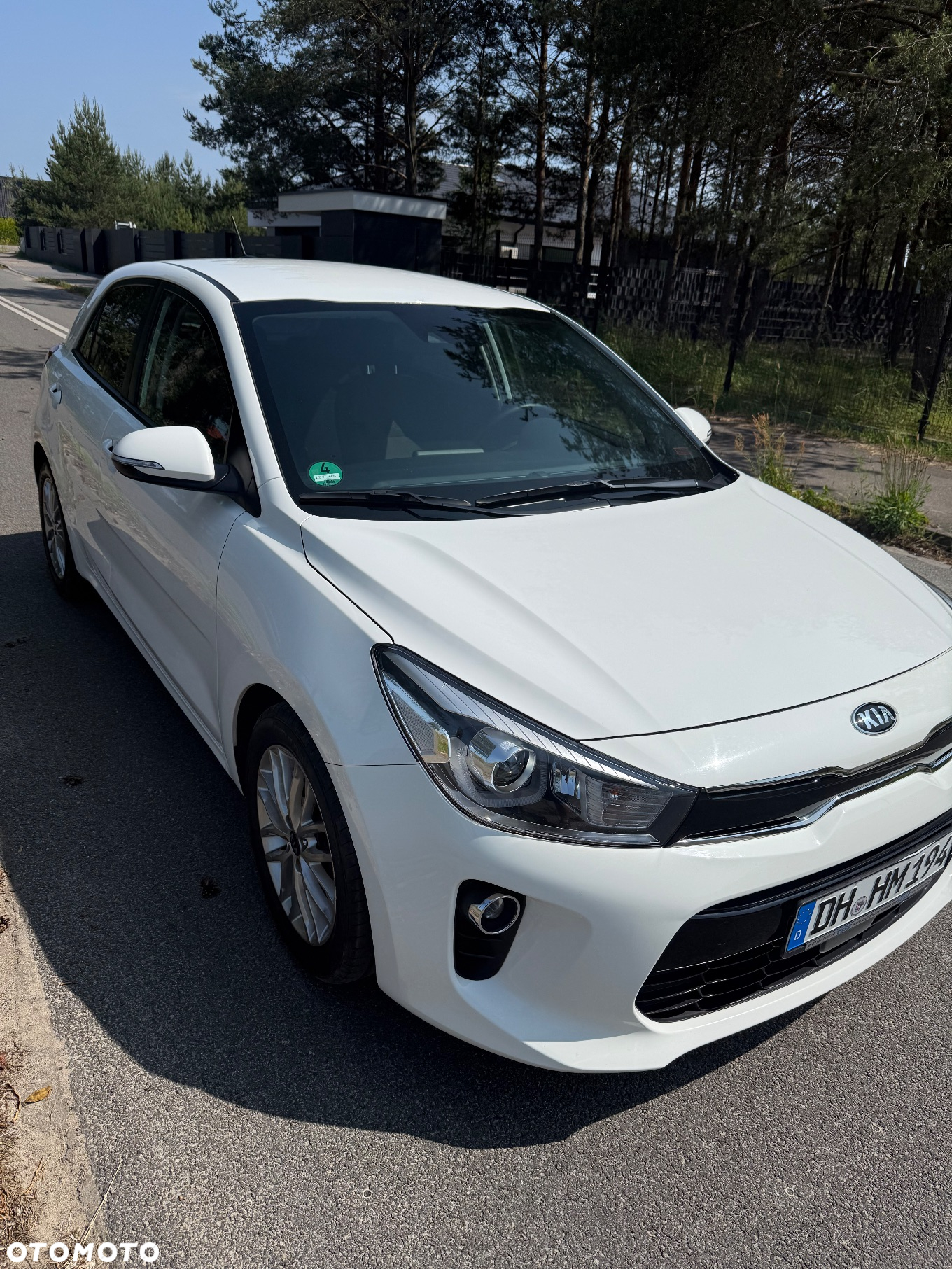 Kia Rio - 4