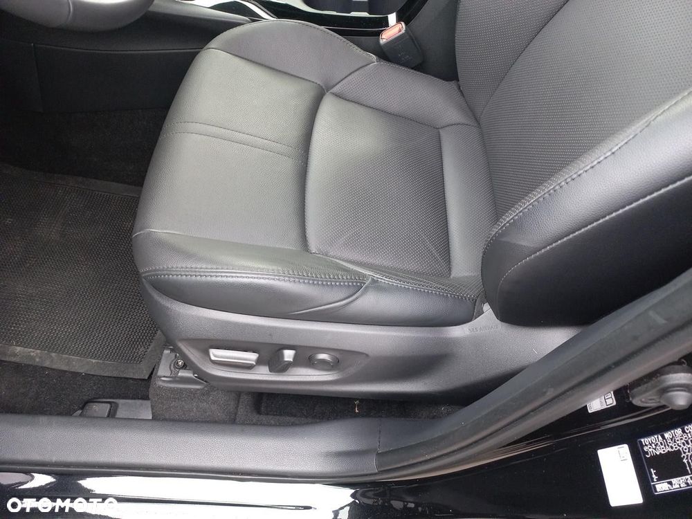 Toyota Corolla Cross 2.0 Hybrid Executive - 9