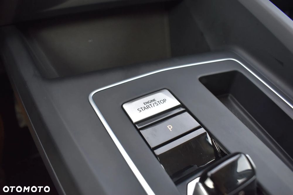 Volkswagen Golf 1.5 eTSI OPF DSG Life - 31