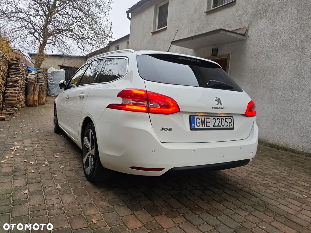 Peugeot 308 BlueHDi 120 EAT6 Stop & Start Active Business-Paket - 2