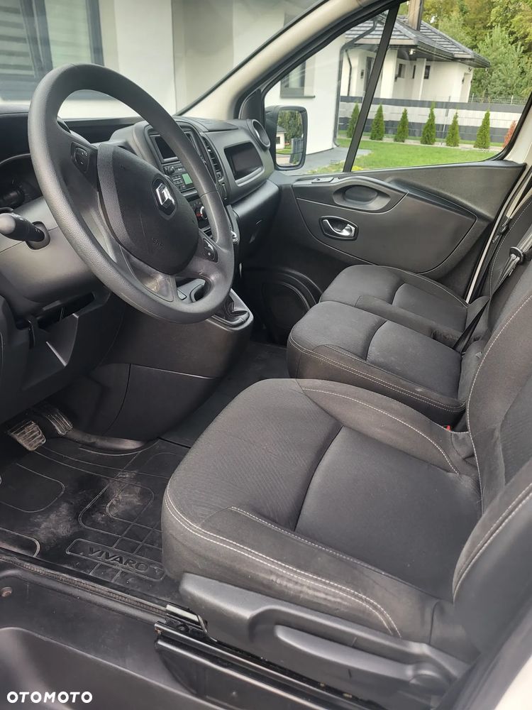 Renault Trafic - 9