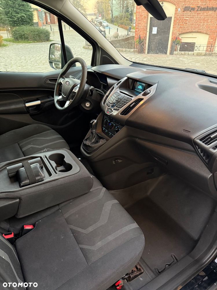 Ford Transit Connect - 11