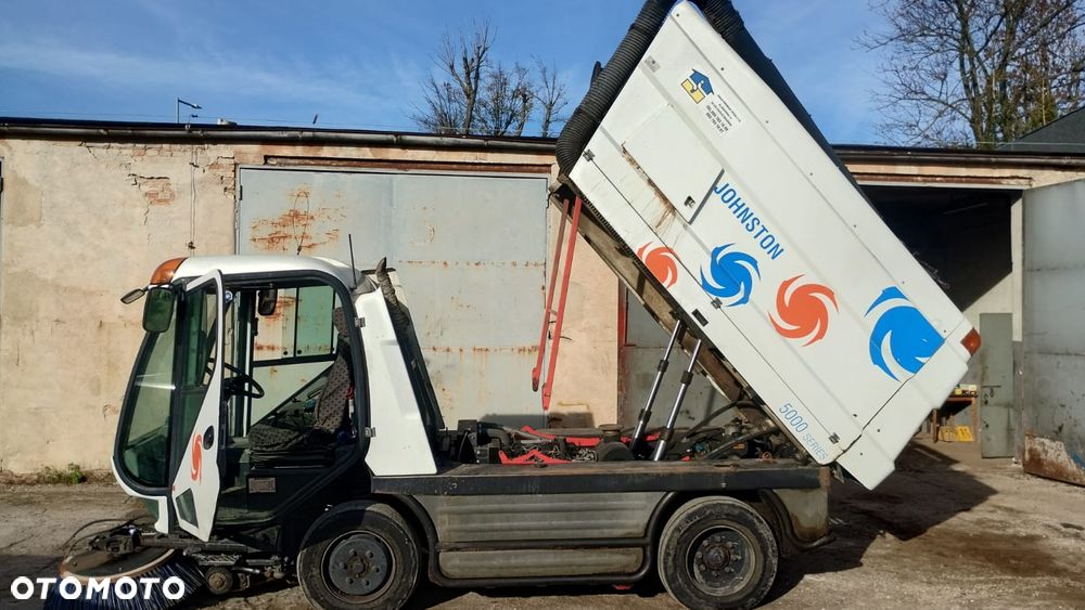 Inny Johnston 5000 - 7