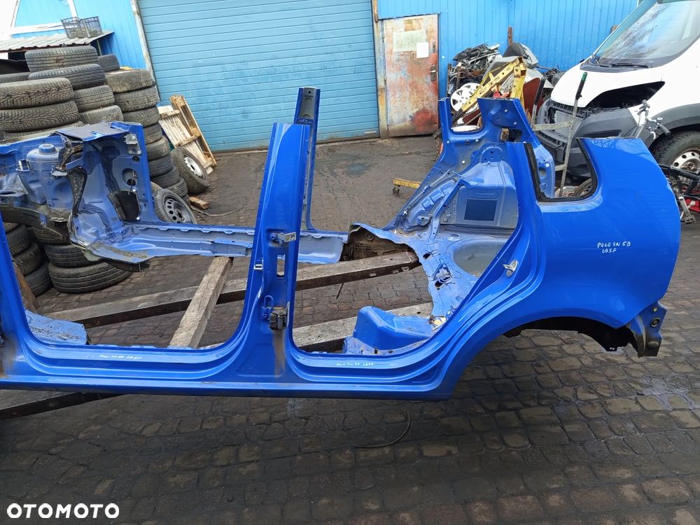 PRÓG PRAWY LUB LEWY VOLKSWAGEN POLO 9N 02-08 5-DRZWI Z WYJŚCIEM NA BŁOTNIK - 1
