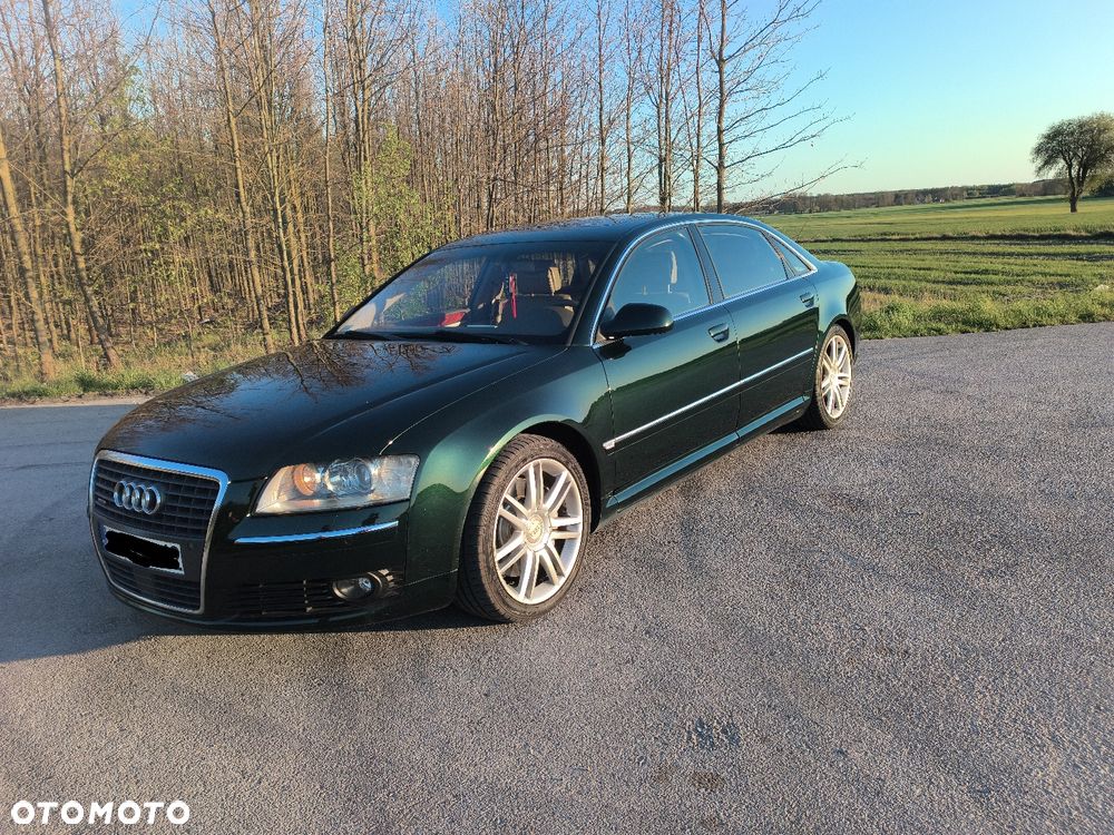 Audi A8 - 1