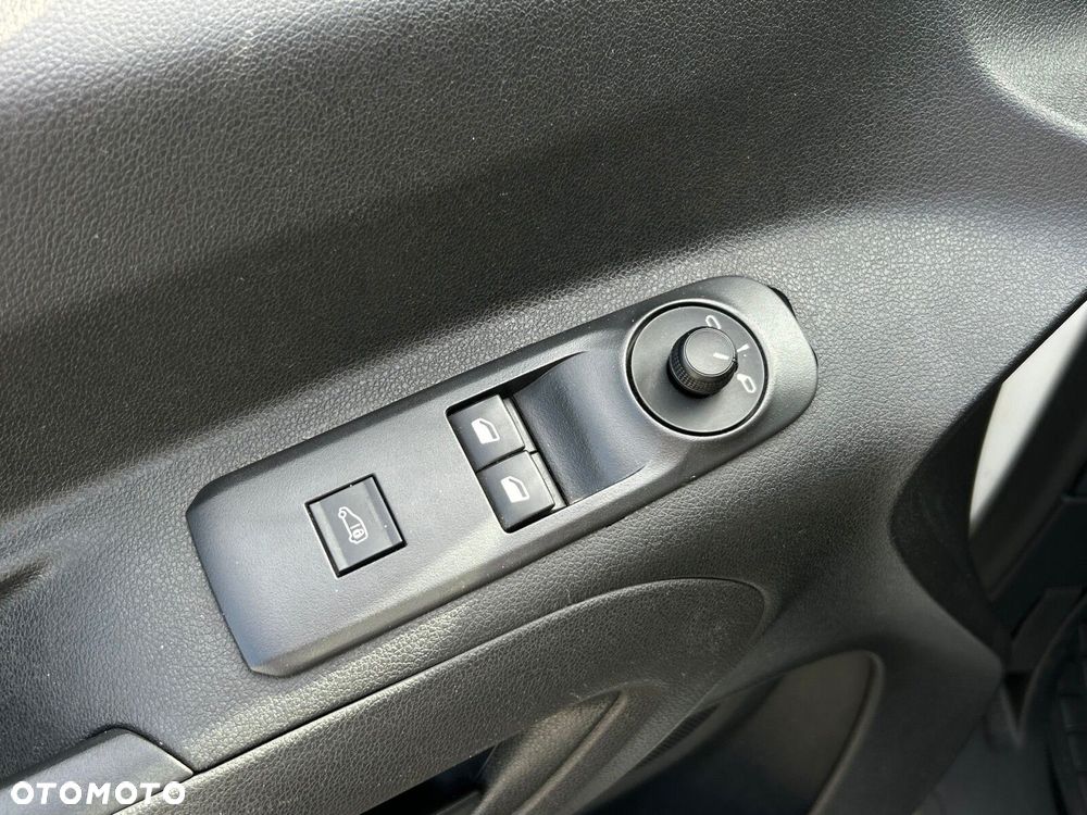 Opel Combo - 23