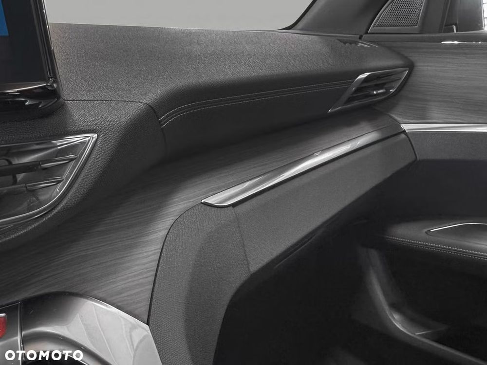 Peugeot 3008 1.6 PureTech HYbrid4 GT Line S&S EAT8 - 16