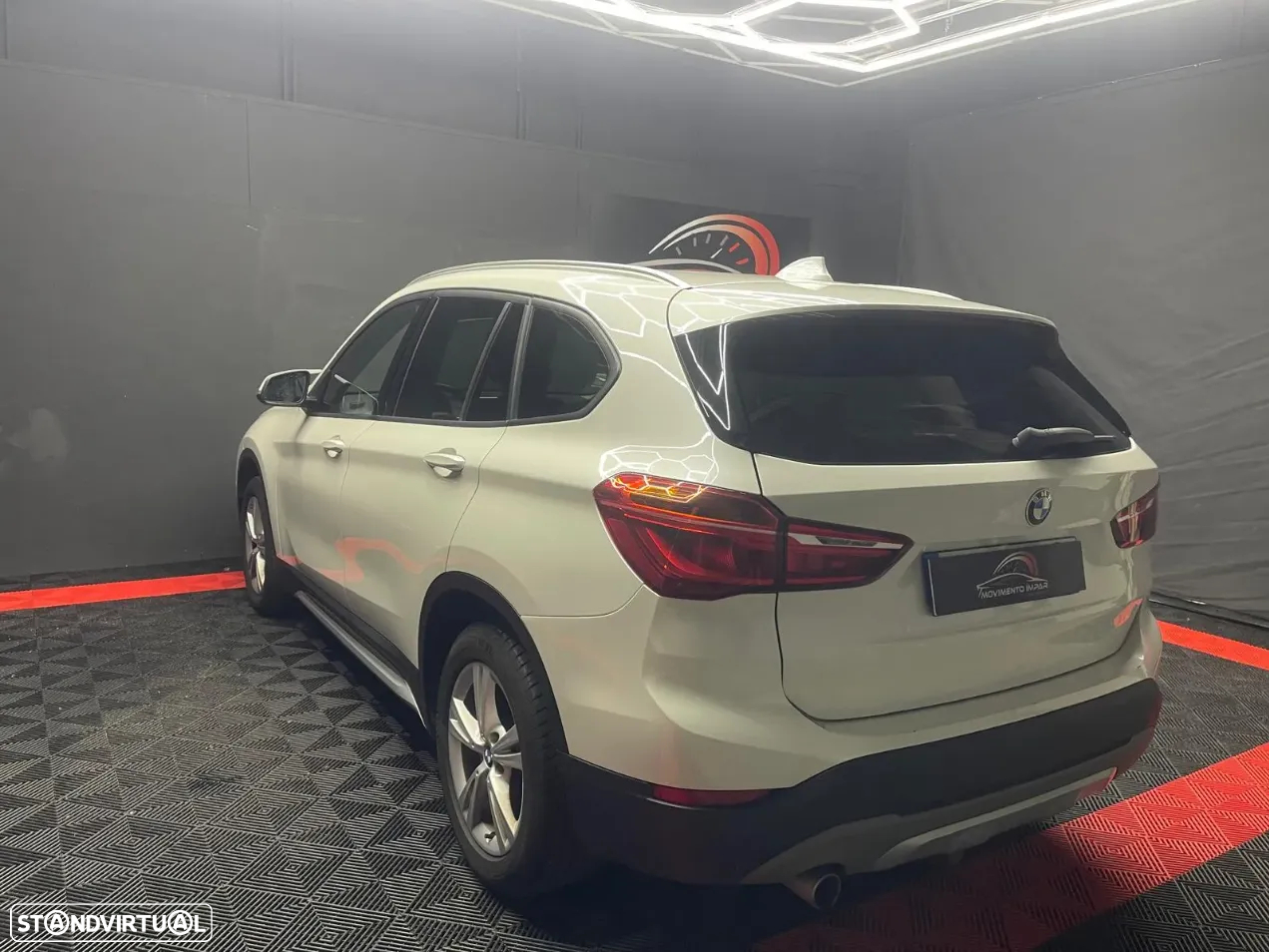 BMW X1 16 d sDrive Advantage - 10