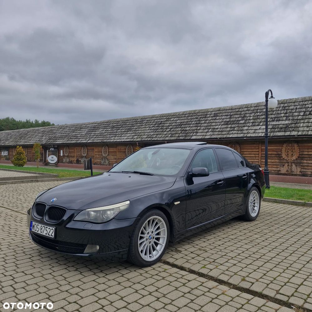 BMW Seria 5 525i - 1