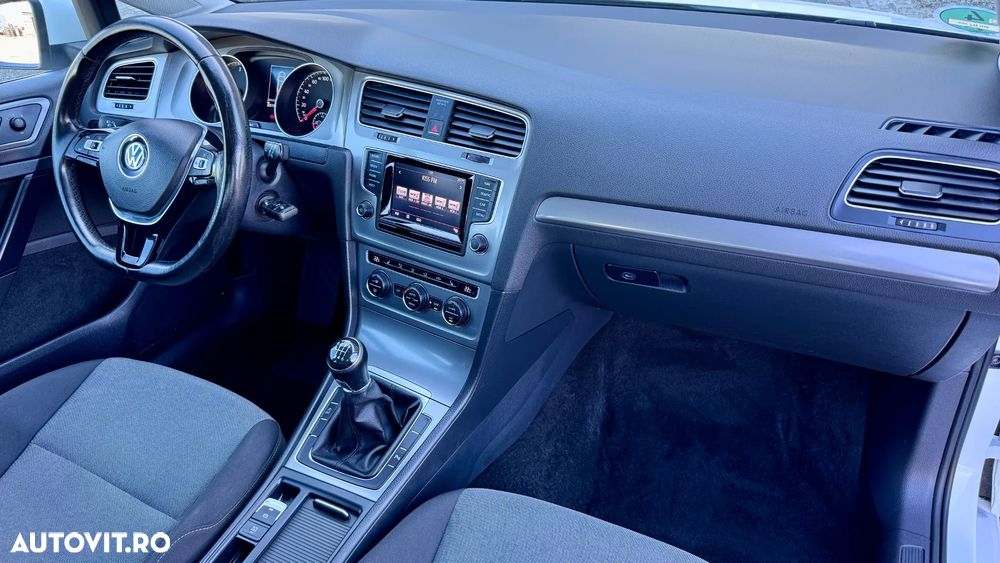 Volkswagen Golf Variant 1.6 TDI BlueMotion Trendline - 6