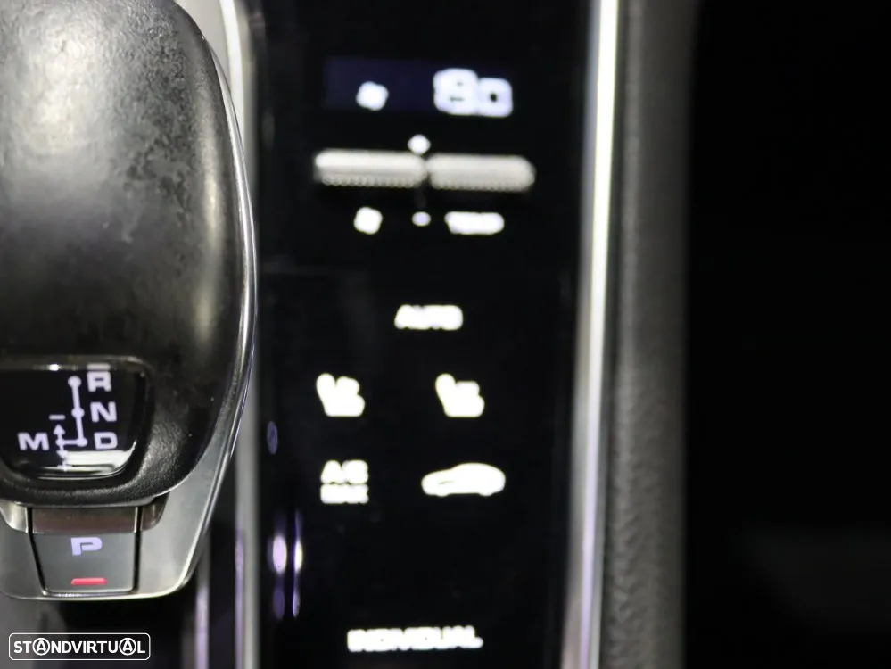 Porsche Panamera 4 E-Hybrid - 29
