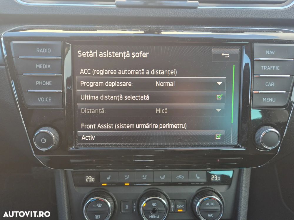 Skoda Superb 1.6 TDI DSG Style - 24