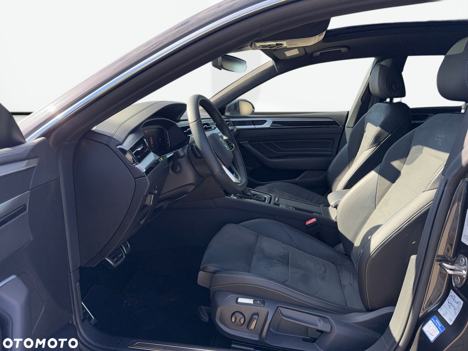 Volkswagen Arteon 2.0 TDI 4Motion R-Line DSG - 10