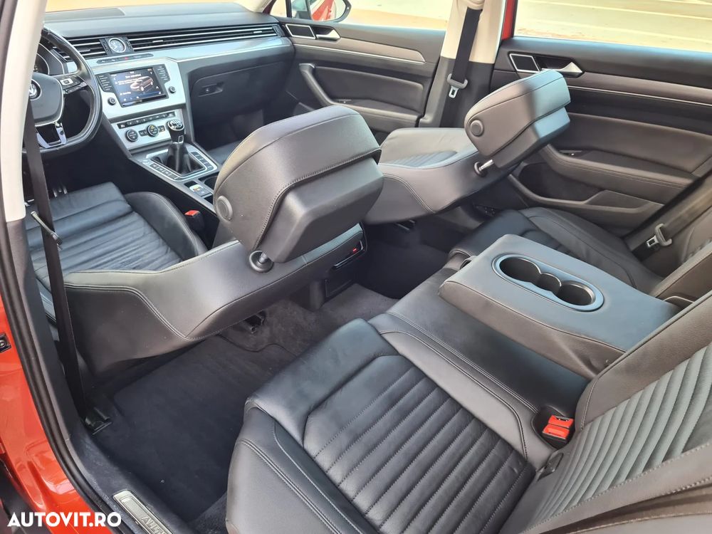 Volkswagen Passat Alltrack - 18
