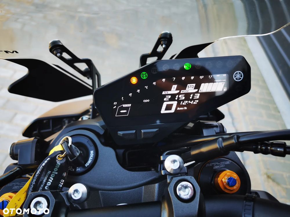 Yamaha MT - 18