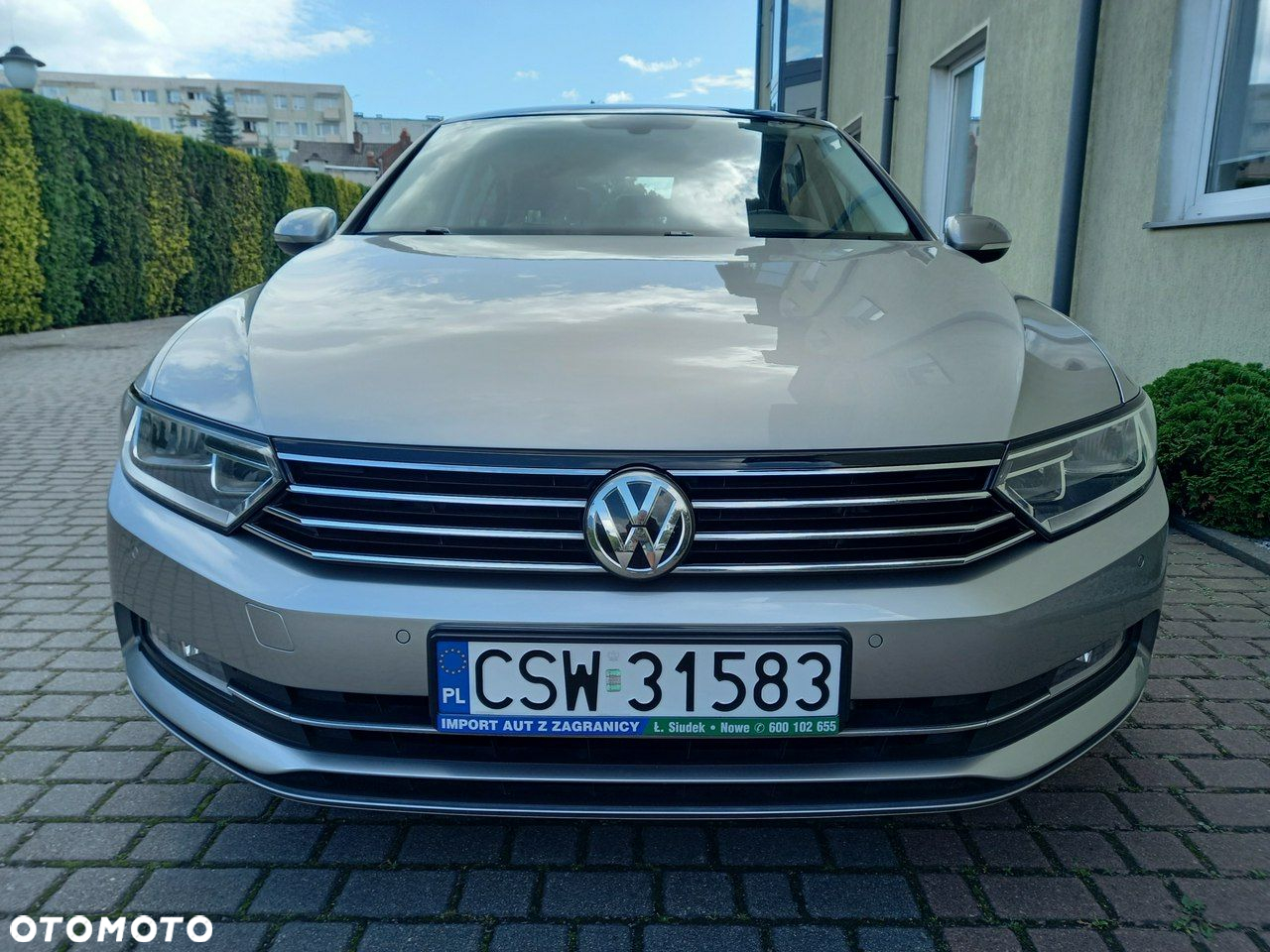 Volkswagen Passat 2.0 TDI (BlueMotion Technology) Highline - 11
