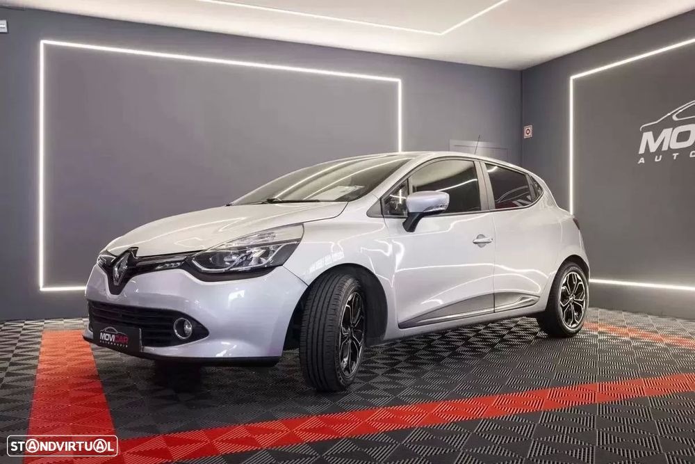 Renault Clio - 21