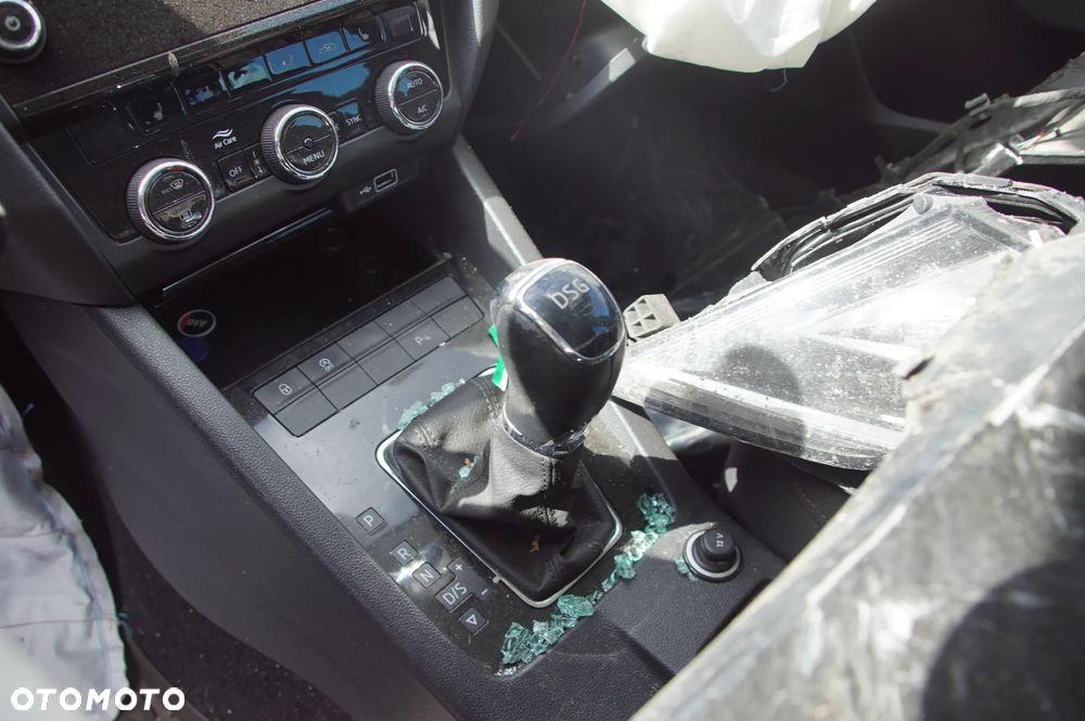 Auto na części - Skoda Octavia III Lift 2.0 TDI 150 KM DFFA TDH 2018R Silnik Skrzynia Zderzak Klapa Drzwi Szyba Lusterko Deska Kokpit Sterownik Moduł Licznik Wybierak - 13